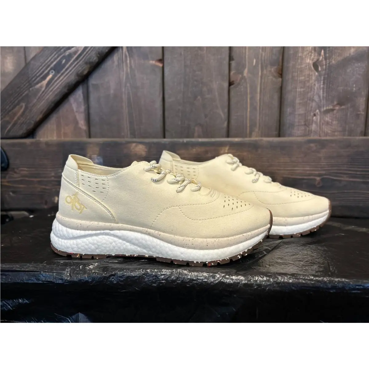 Adidas Otbt Women Free Chamois Travel Light Comfort Shoe - Size 7.5