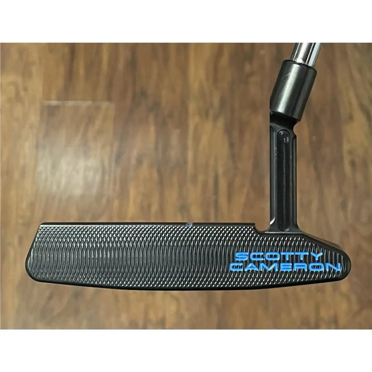 Scotty Cameron  - Super Select Newport 2 - Xtreme Dark Finish - DLC - Blue, Lie Angle: Black 3