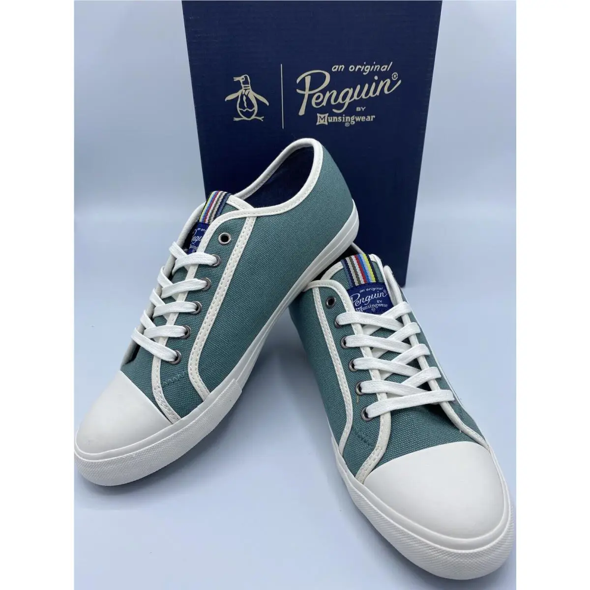 by Munsingwear Mick Canvas Sneaker Men`s Size 8M Color Sage by Original Penguin