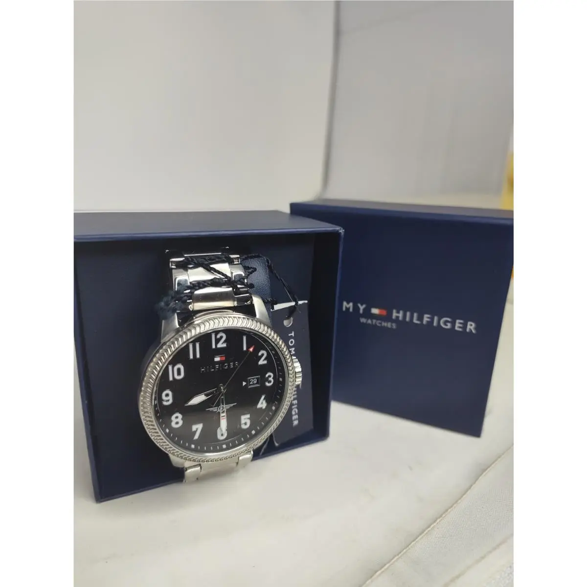 Tommy Hilfigermen`s Casual Sport Steel Watch 42mm 1791312 No Battery