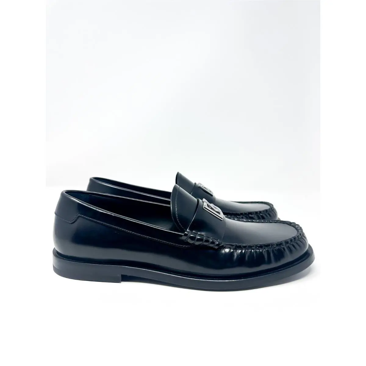 Dolce Gabbana Men`s DG Leather Loafers 9.5 US / 42.5 EU