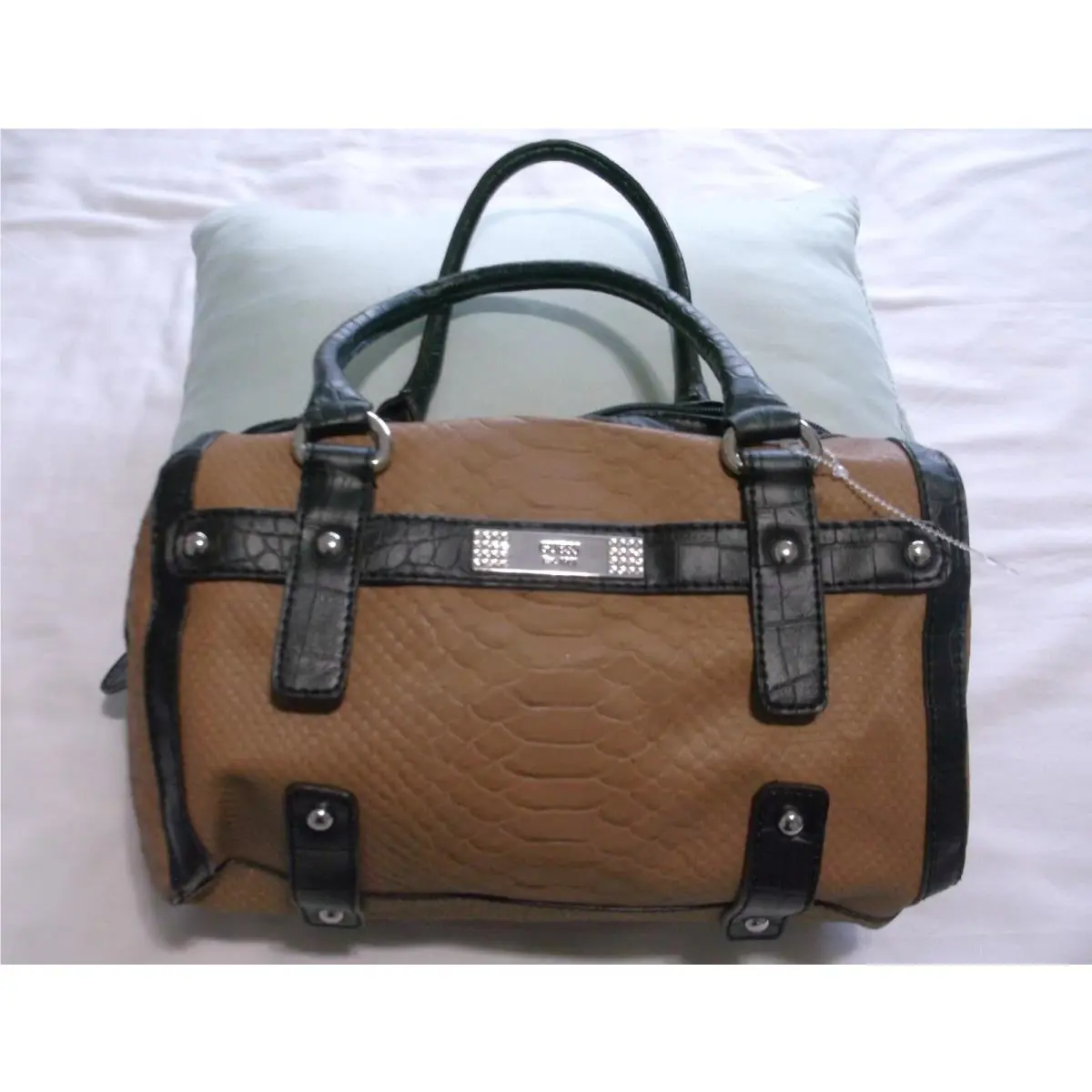 Guess Leather Cognac Multi PY308109 Hand Bag 12 Sz M Black Brown