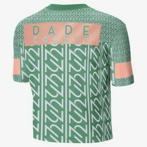 Nike clothing - Green (UPC: 193153650748) 1