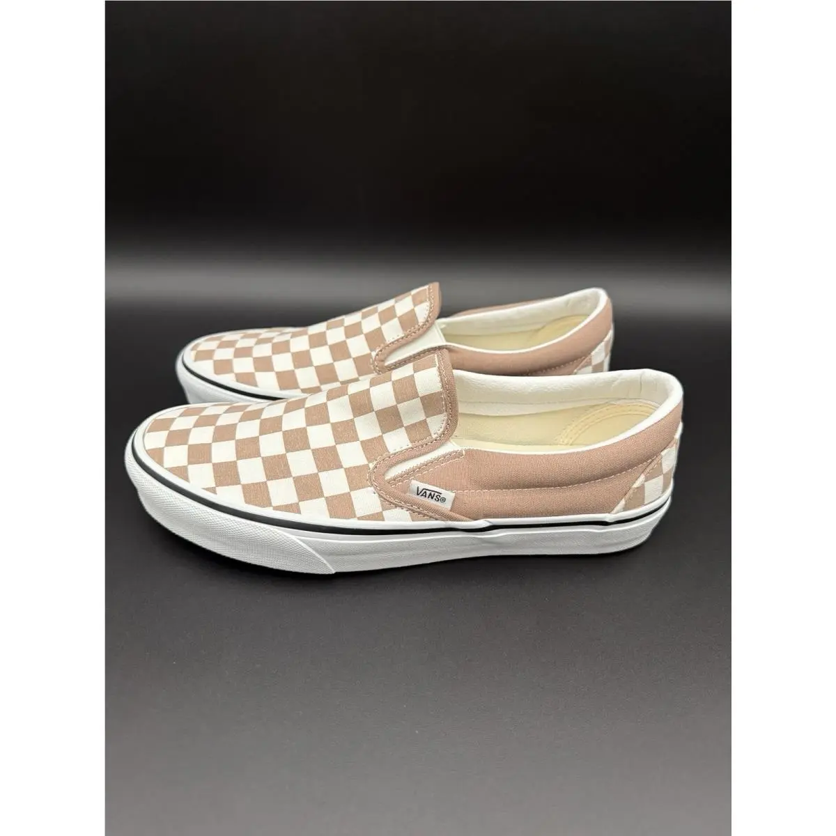 Vans shoes - VANS Classics - Classics - VN000D6YE2V - Brown 18