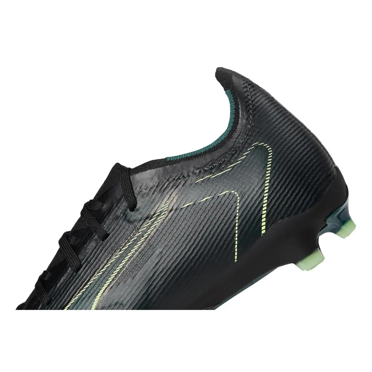 Puma shoes - Black/Fizzy Light/Green Terrain 11