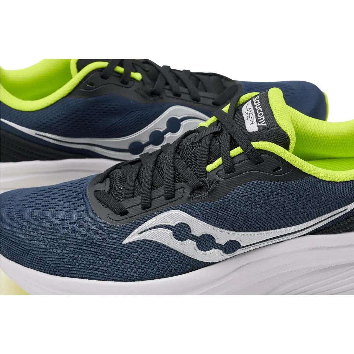 Saucony shoes - Cinder/Black 32