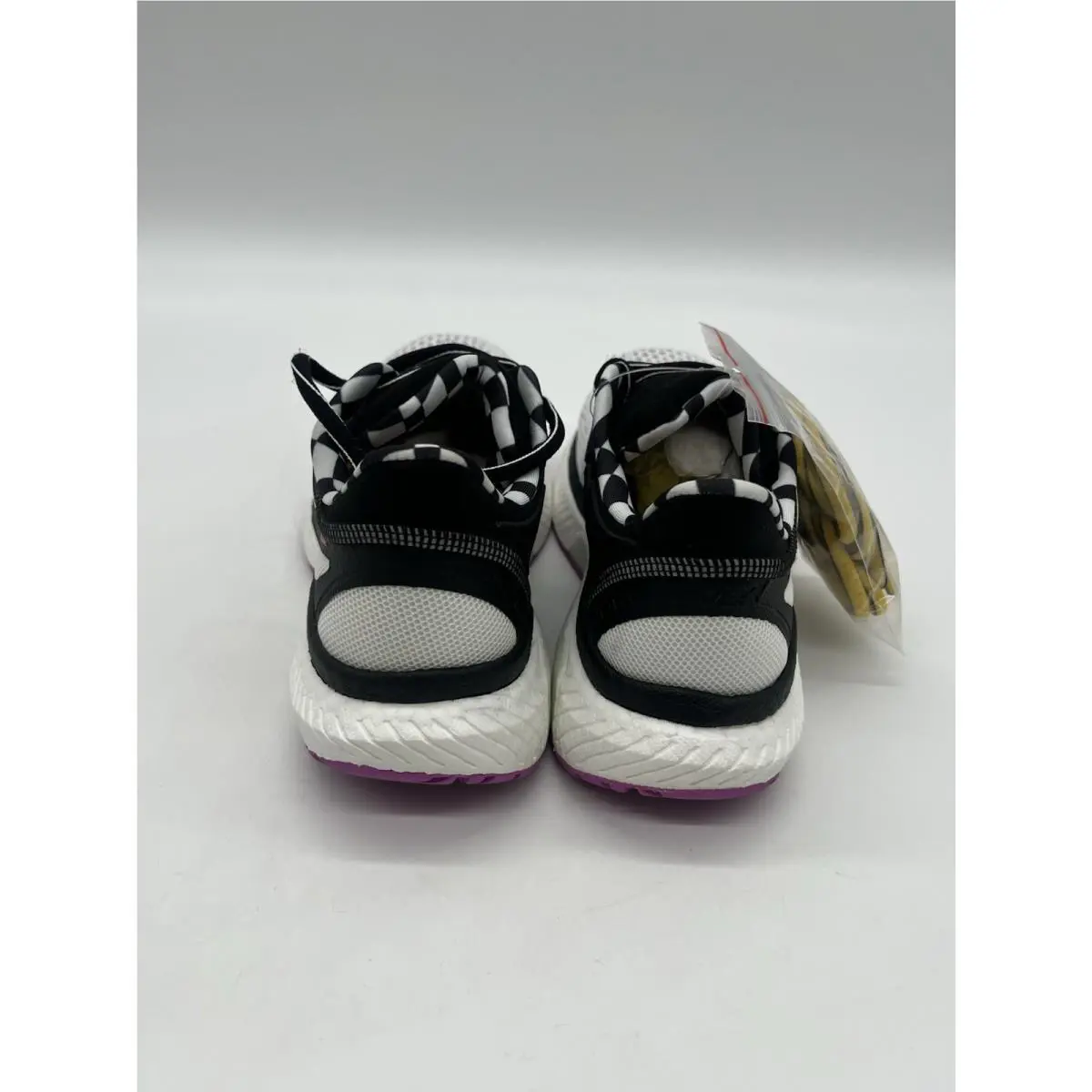 Saucony shoes - Saucony Hurricane 23 - Hurricane - S10615-40 - Black White 10