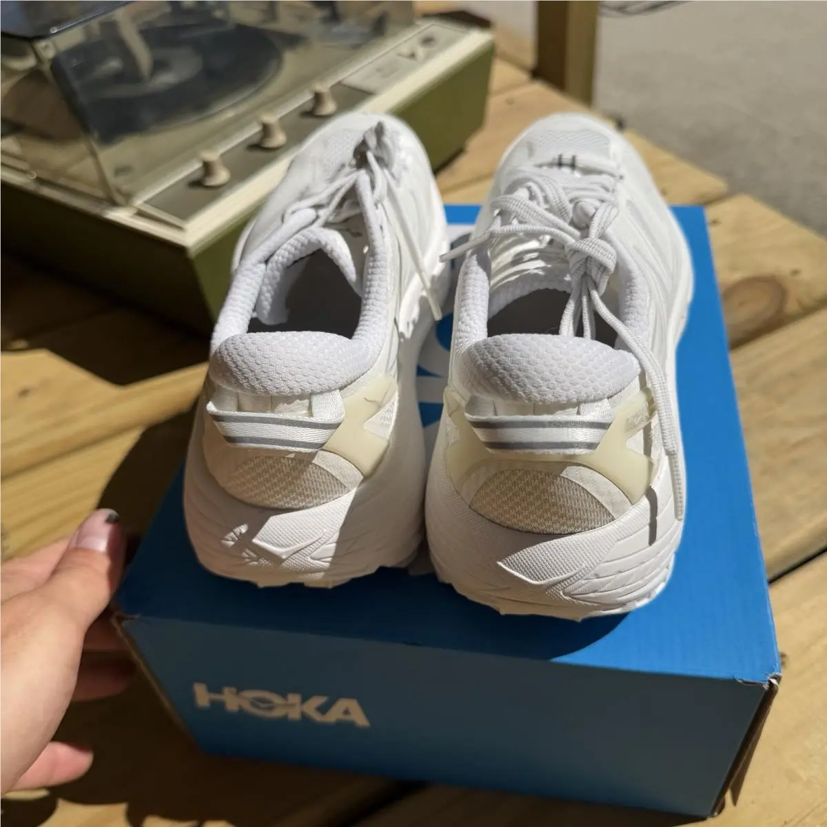 Hoka shoes - Hoka One One Mafate 2 - 1126851 WLRC - White 1