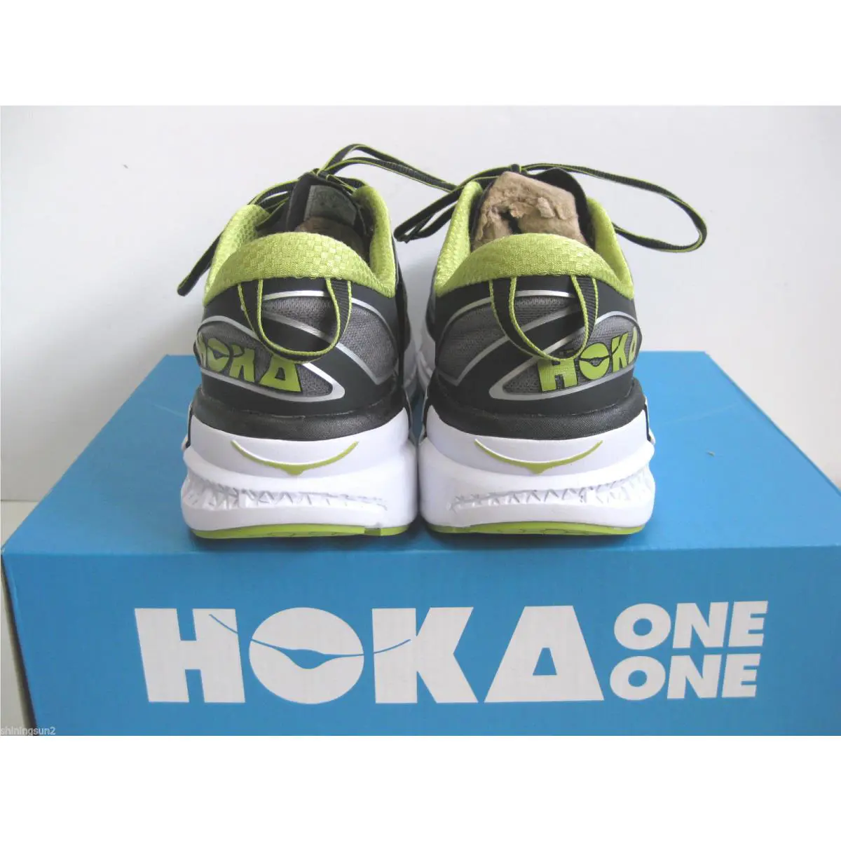 Hoka shoes - Grey/ Lime 3