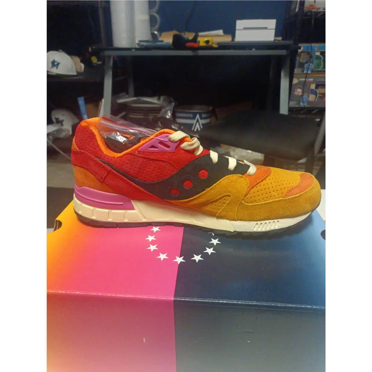 Saucony shoes - Saucony Ubiq x Shadow Master - S70187-1 - Orange 5