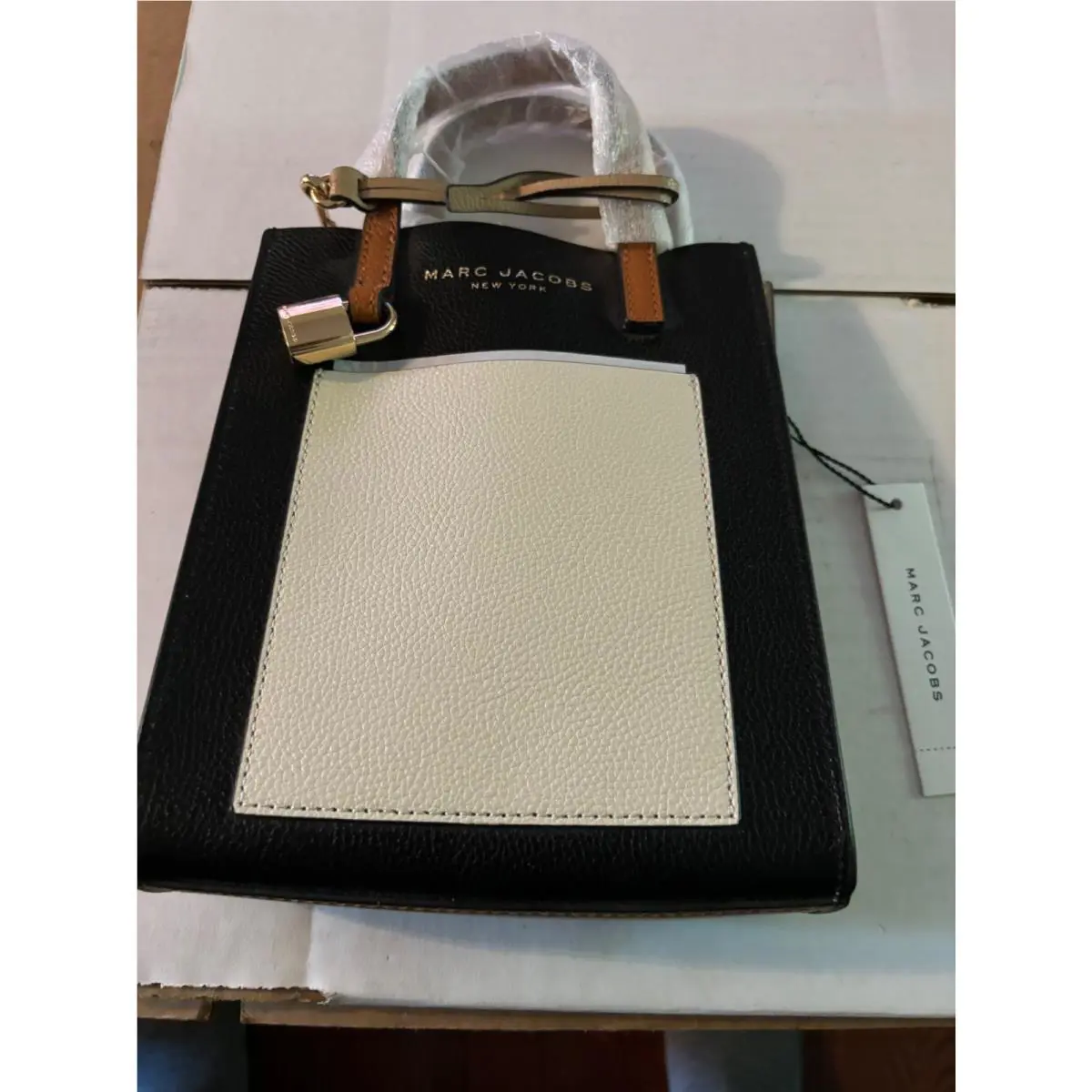Marc Jacobs H002L03FA22 Black Tan Cream Leather Gold Hardware Mini Women`s Bag