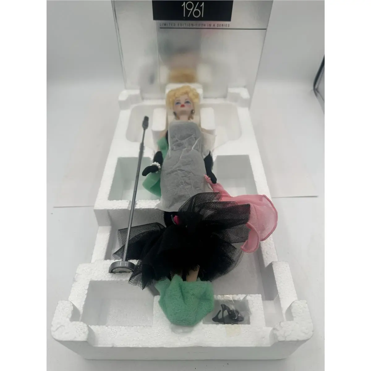 Solo in The Spotlight 1961 Reproduction Porcelain Barbie - Ltd ED - 7613