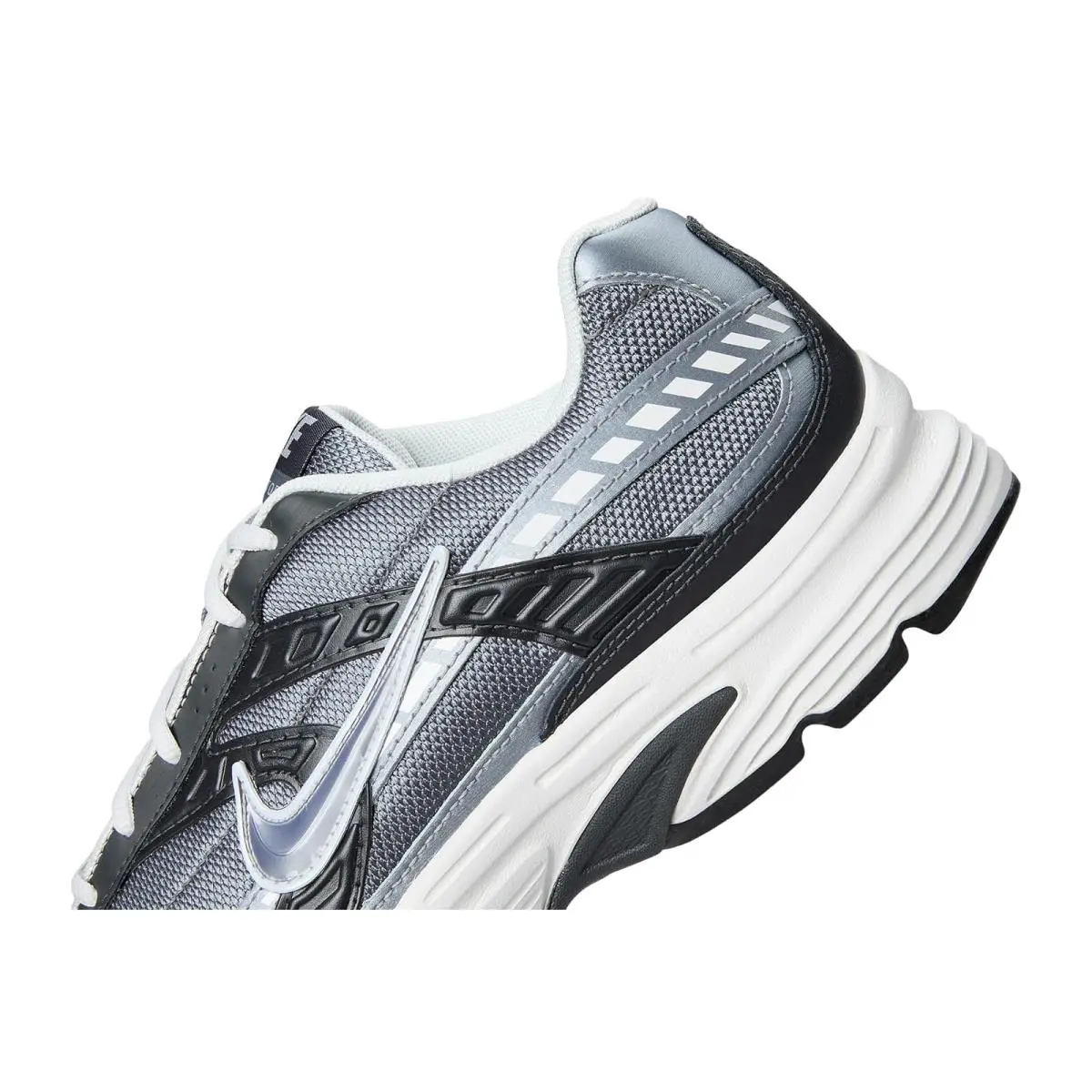 Nike shoes - Anthracite/Metallic Cool Grey/Smoke Grey 18