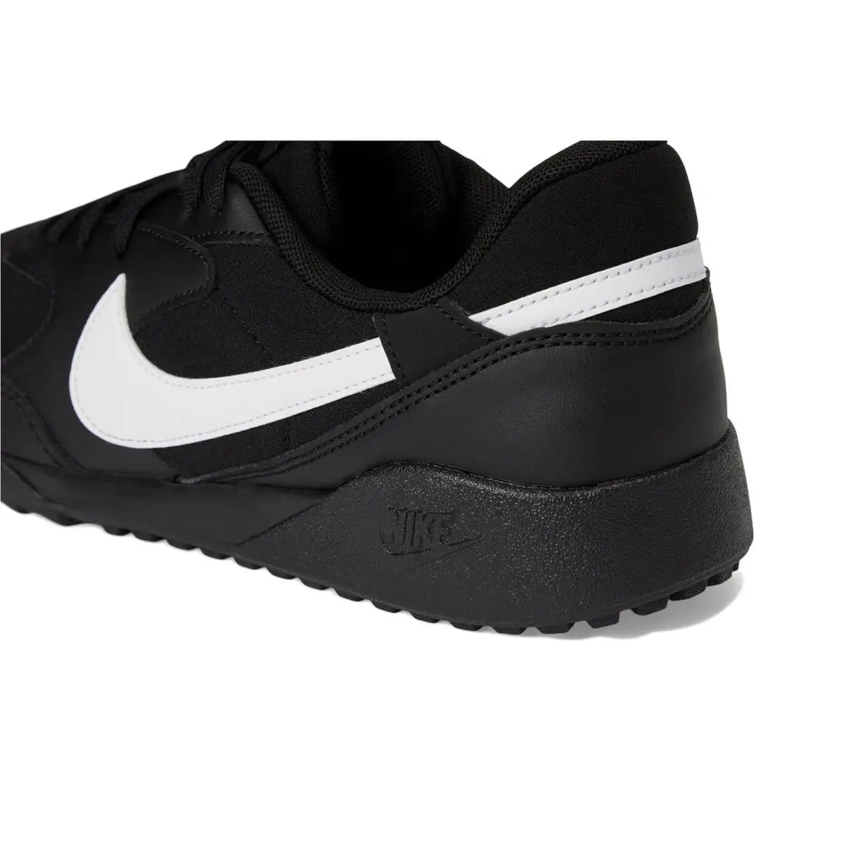 Nike shoes - Black/White/Black 4