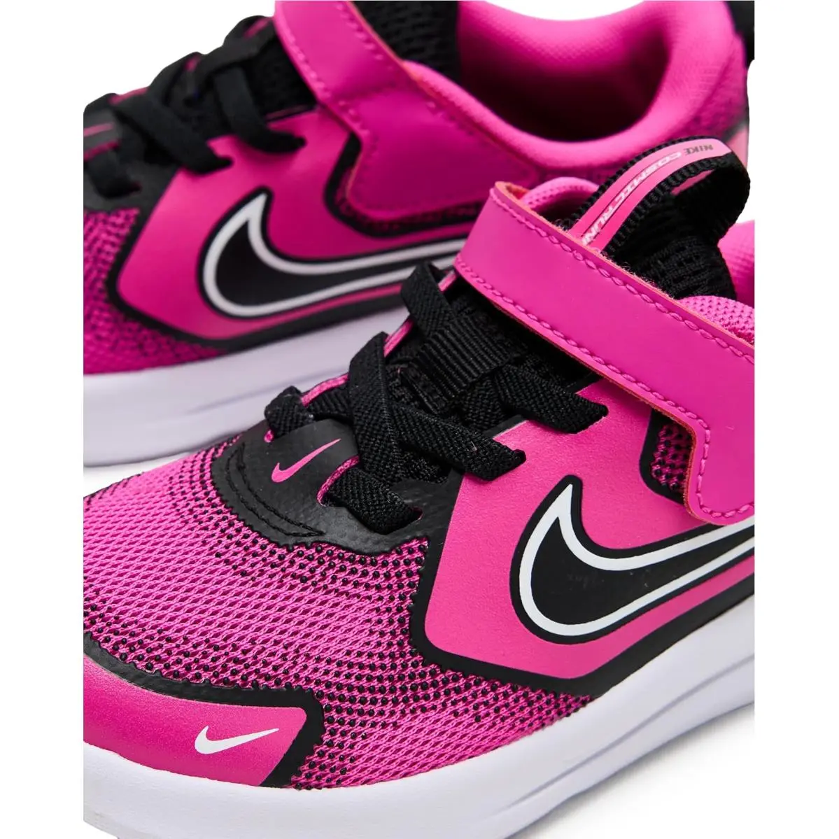 Nike shoes - Black/Cool Grey/Illusion Green 46