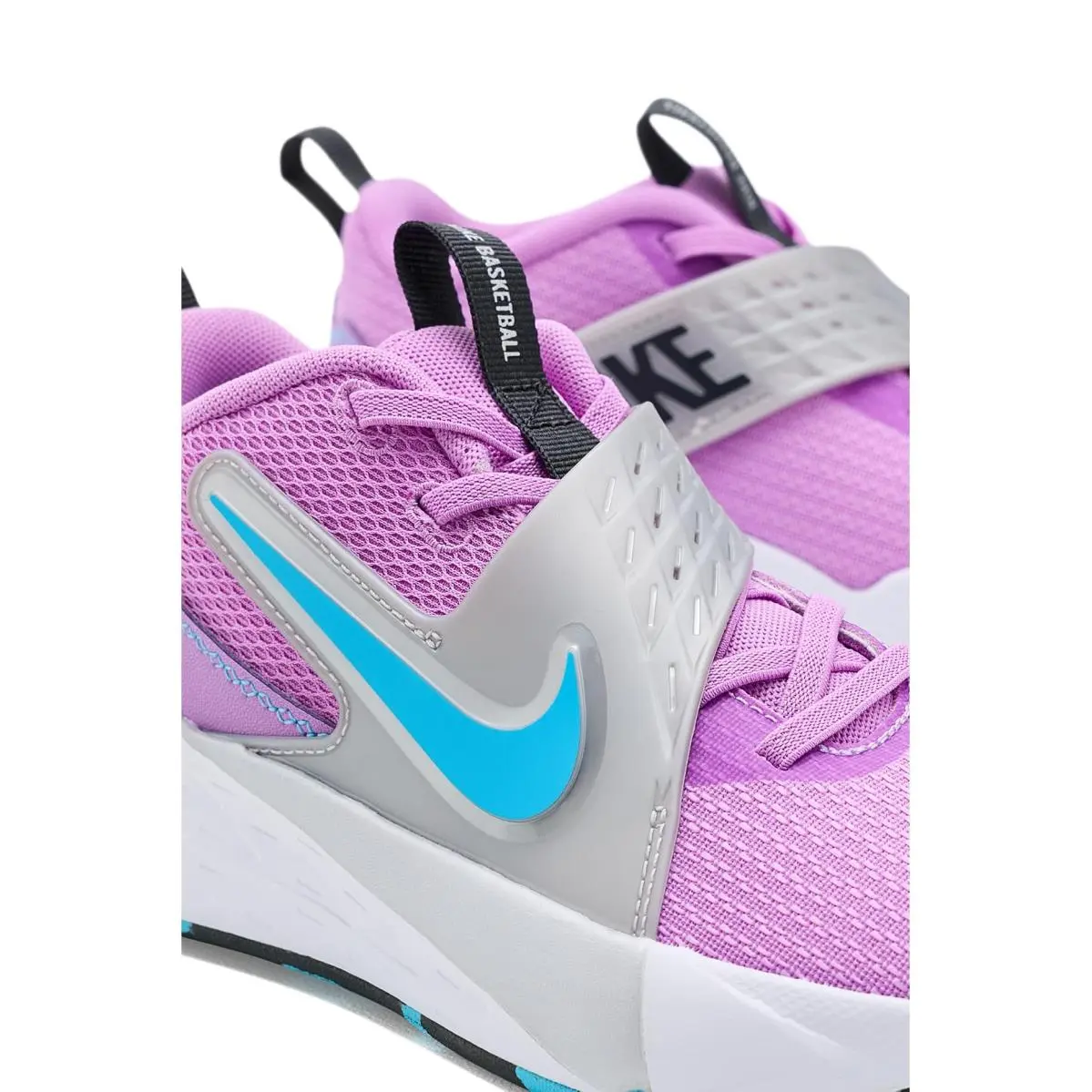 Nike shoes - Black/Black/Metallic Gold/White 32