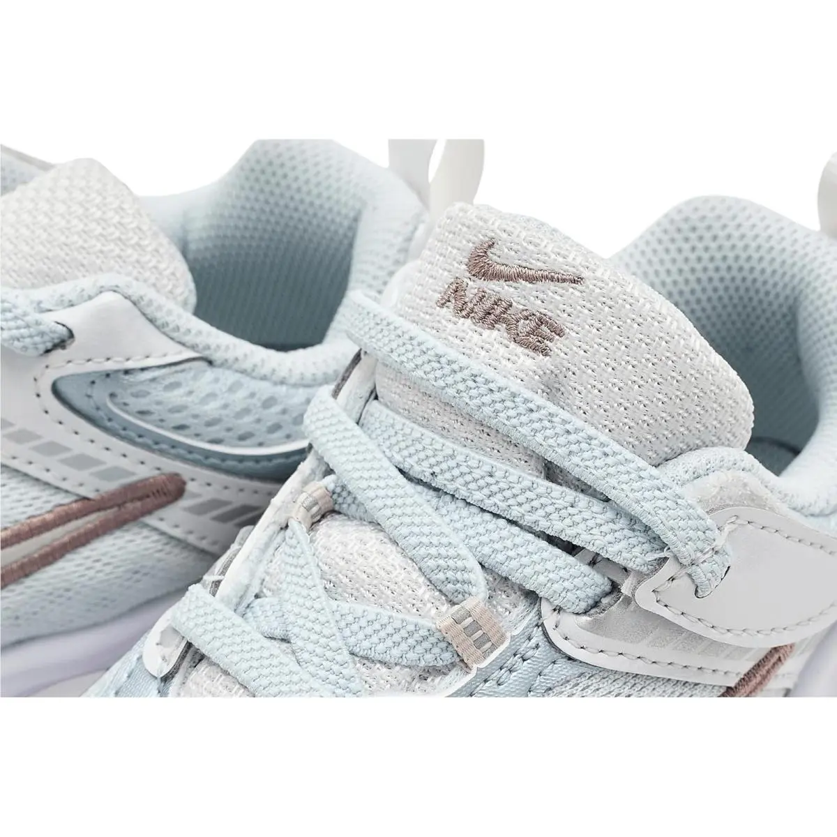 Nike shoes - Aura/Moon Particle/Platinum Tint 11