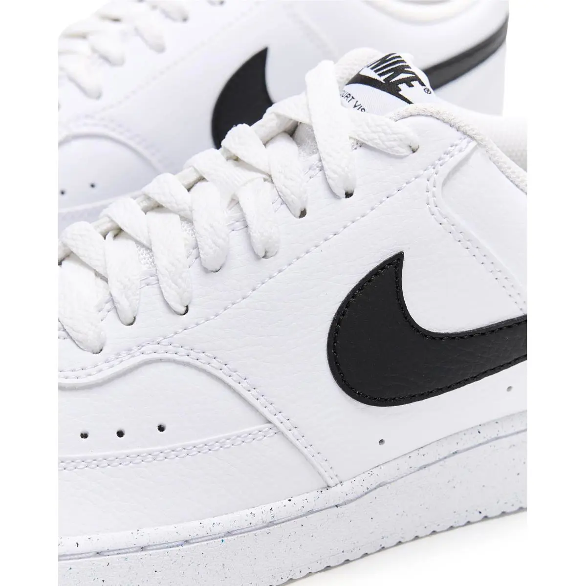 Nike shoes - Black/White/Black 18