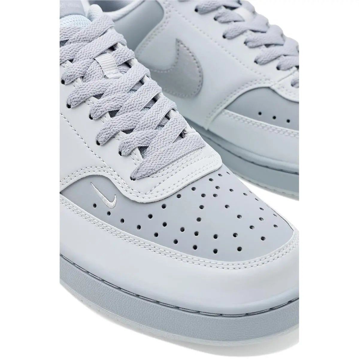 Nike shoes - Black/Black/White 66