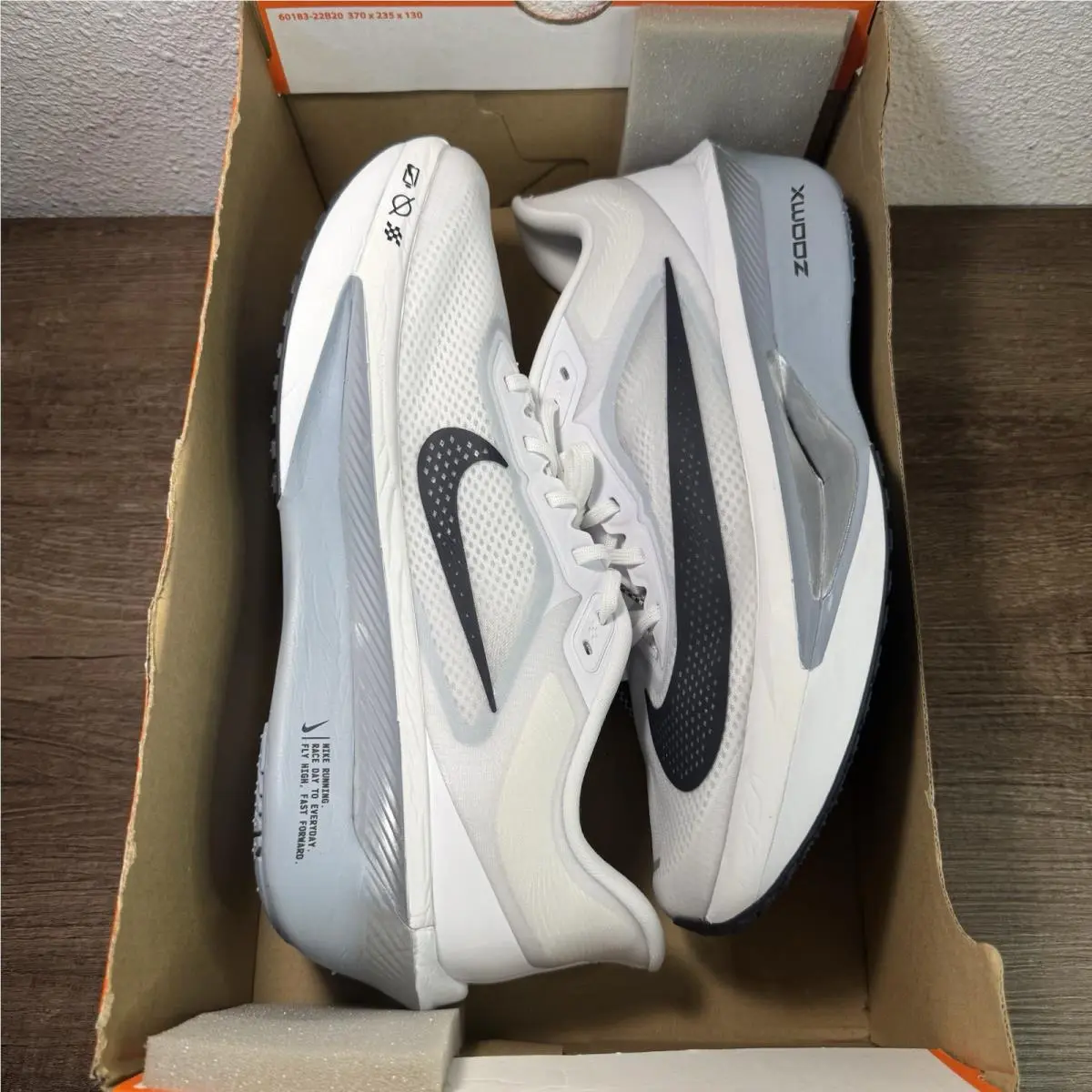 Nike shoes - Nike Zoom Fly - Zoom Fly - FN8454-104 - White 1