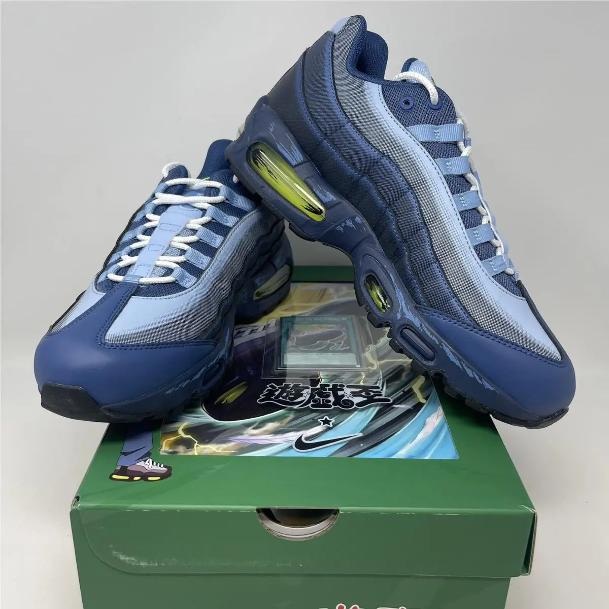 Mens 9 Nike Yu-gi-oh Yugioh x Air Max Muscle 95 QS Joey W/promo Card II7404-400 - Blue