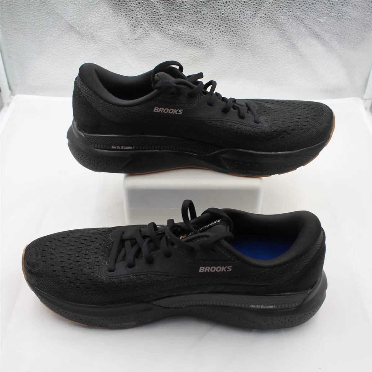 Brooks shoes - Brooks Adrenaline GTS 24 - Adrenaline GTS - 110437-1D-020 - Black 2