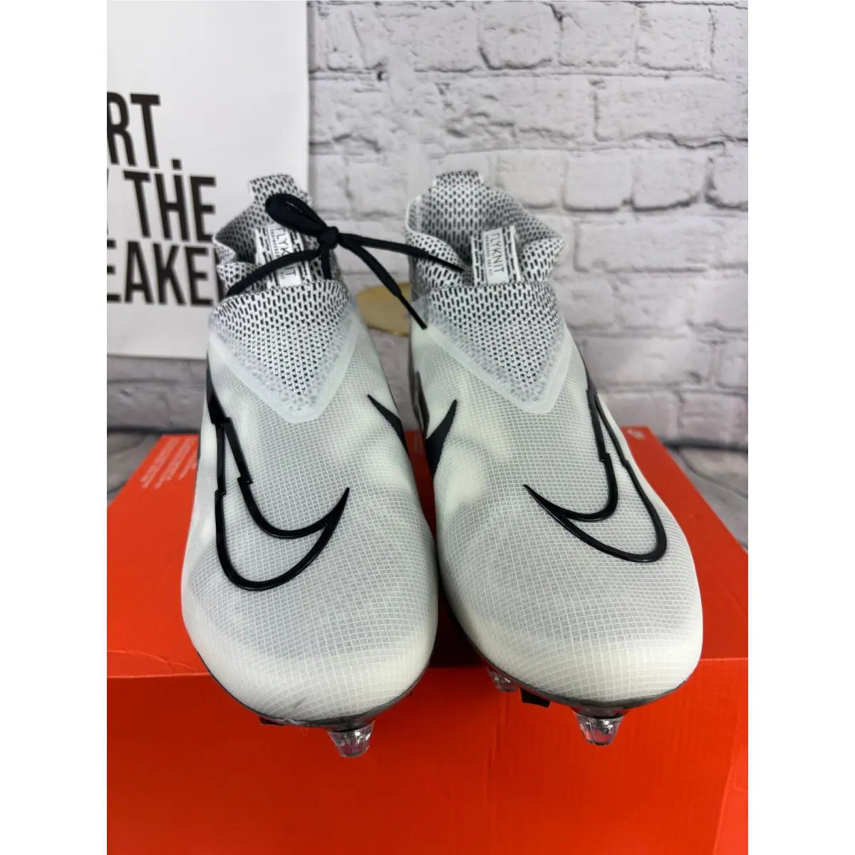 Nike shoes - White 1