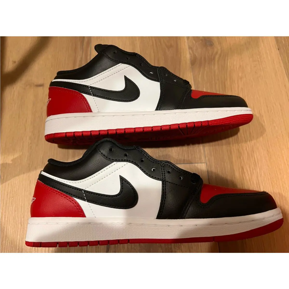 Nike shoes - Nike Air Jordan 1 - Air - Black 1