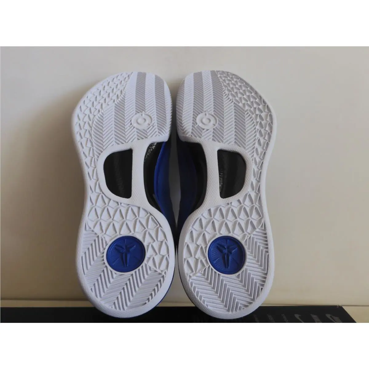 Nike shoes - Nike Kobe 8 - Kobe - HM6469-400 - Blue (UPC: 197598936290) 5