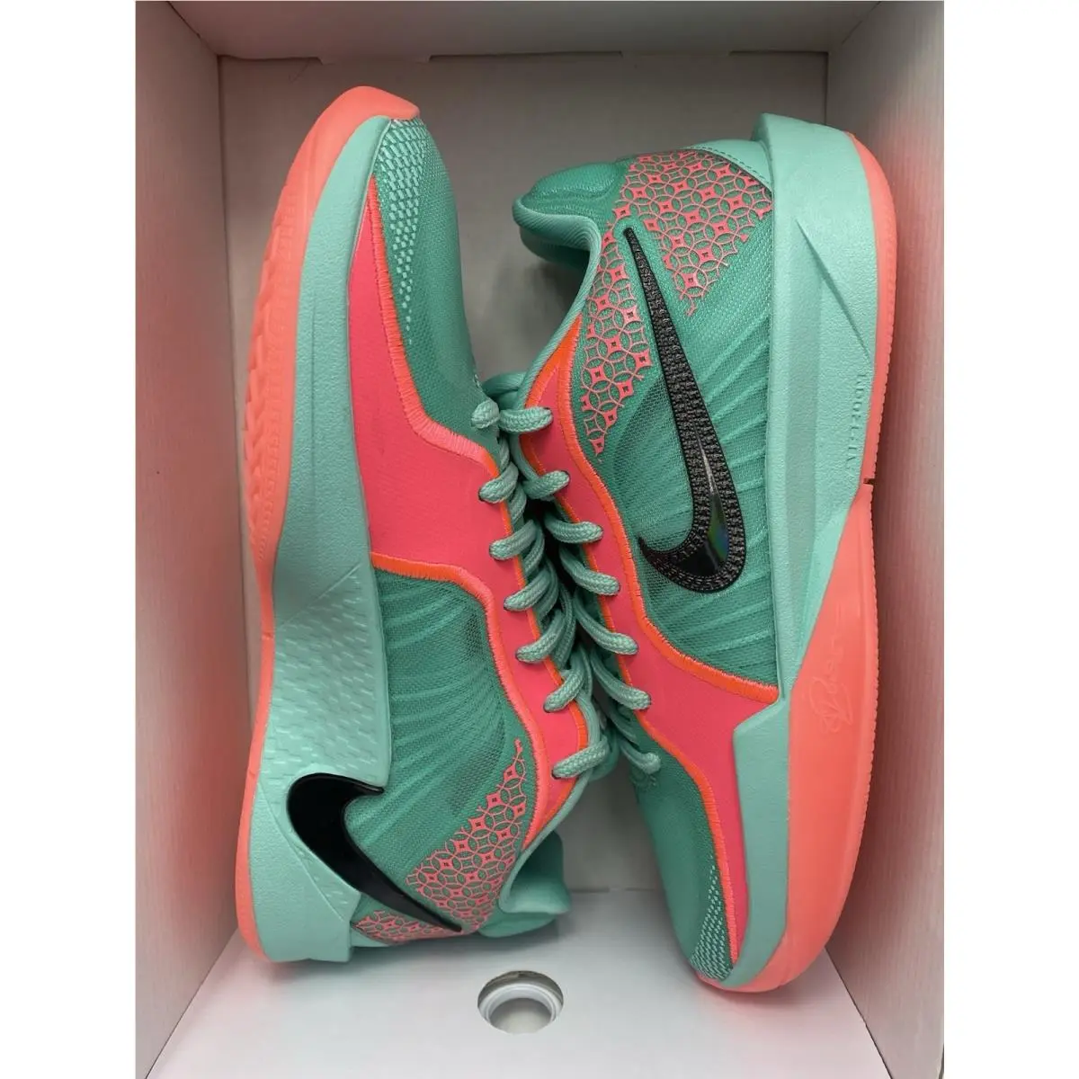 Nike shoes - HF0670900 - HF0670 900 - Aqua/Pink-Black 5