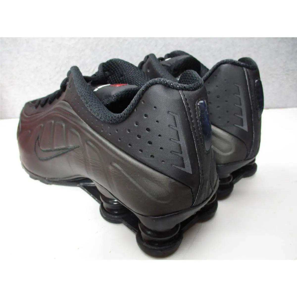 Nike shoes - Nike Shox R4 - Shox - HQ1988-001 - Black (UPC: 197859055098) 6