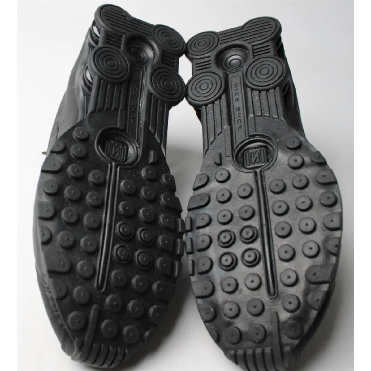 Nike shoes - Nike Shox R4 - Shox - HQ1988-001 - Black (UPC: 197859055098) 3