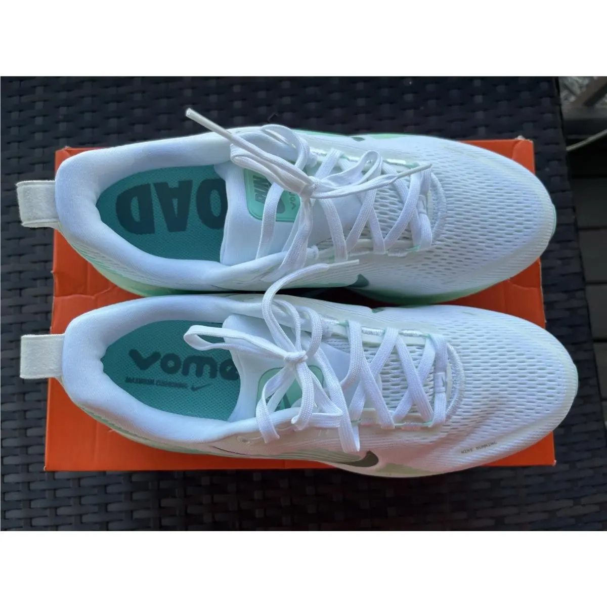 Nike shoes - Nike Vomero 18 - Vomero - HM6804-106 - White/Turquoise 0