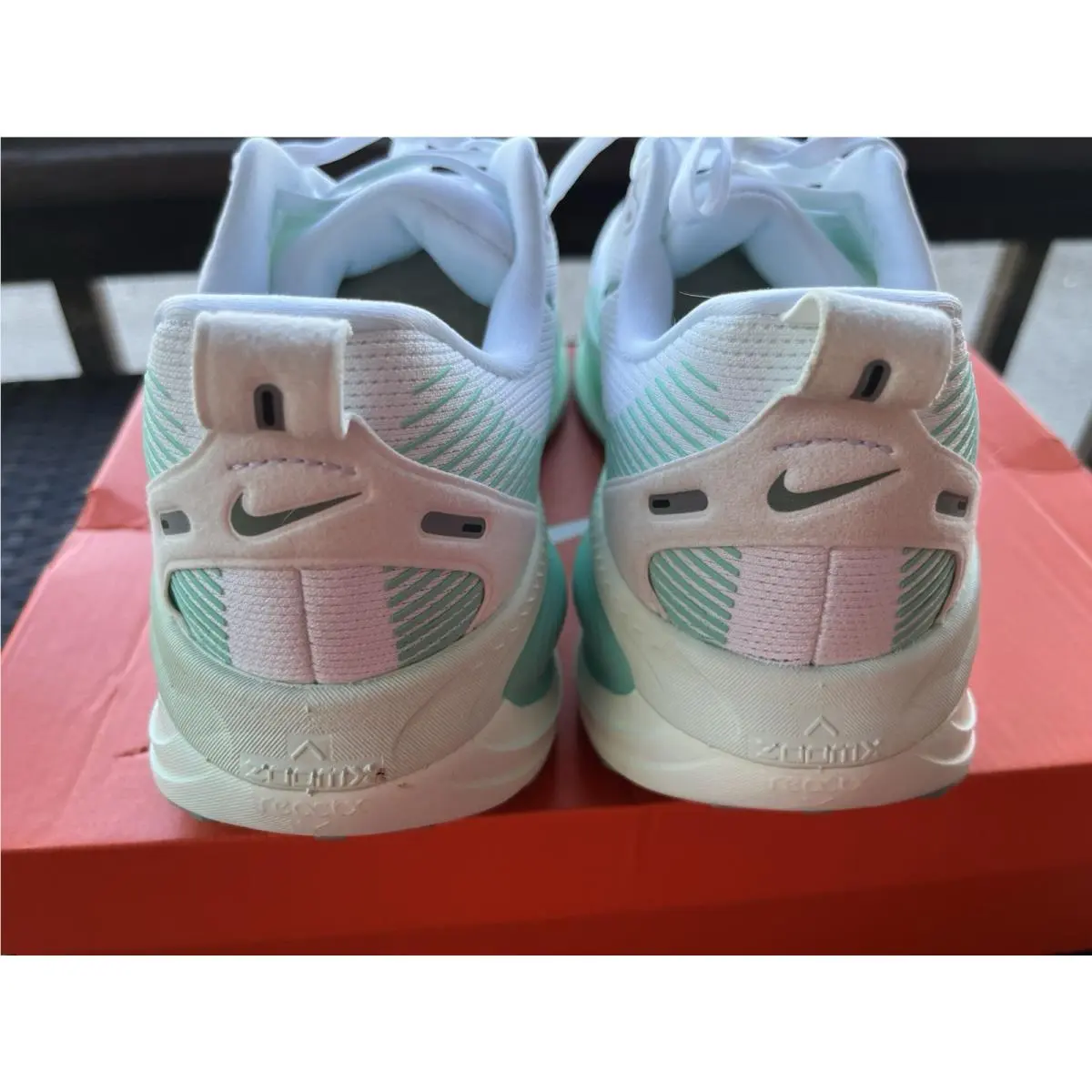 Nike shoes - Nike Vomero 18 - Vomero - HM6804-106 - White/Turquoise 2
