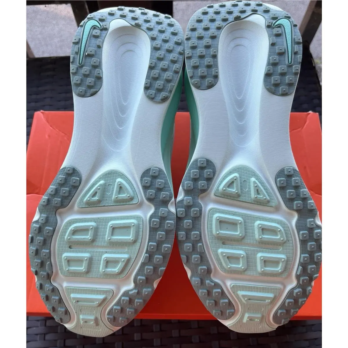 Nike shoes - Nike Vomero 18 - Vomero - HM6804-106 - White/Turquoise 4
