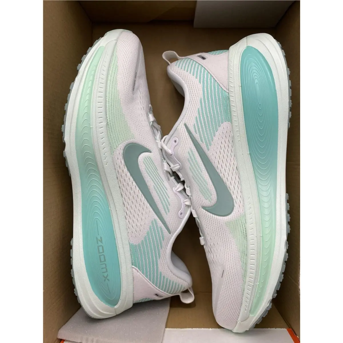 Nike shoes - Nike Vomero 18 - Vomero - HM6804 106 - White/Cannon-Bleached Turq (UPC: 198482085667) 5