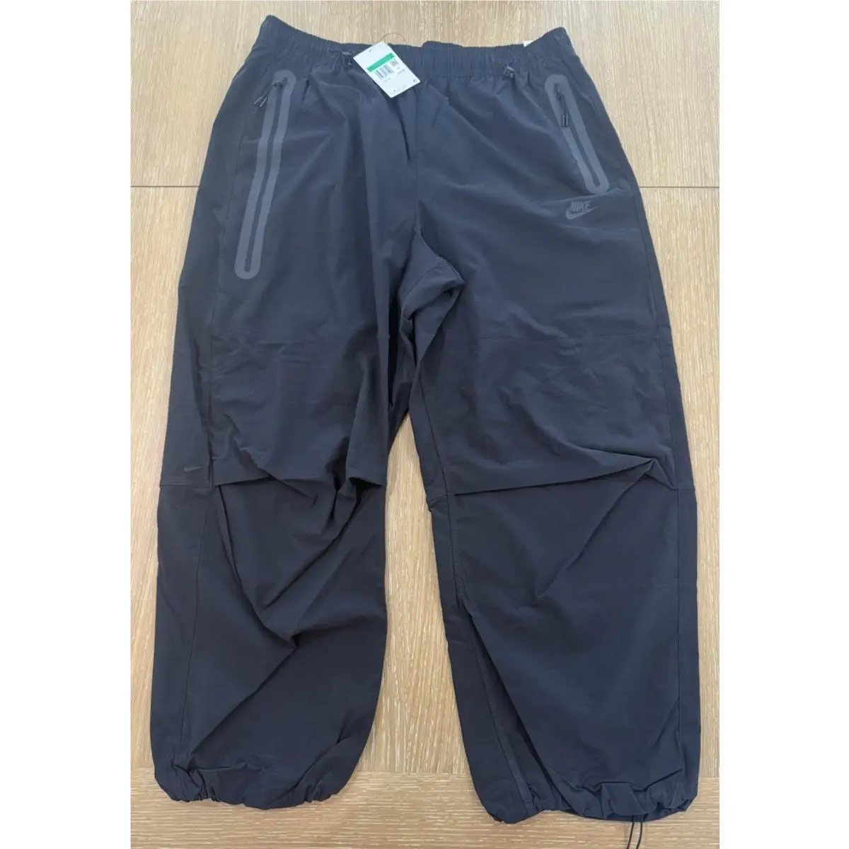 Tech Woven Oversized Joggers Pants Black HM7158-010 Men’s Size XL by Nike