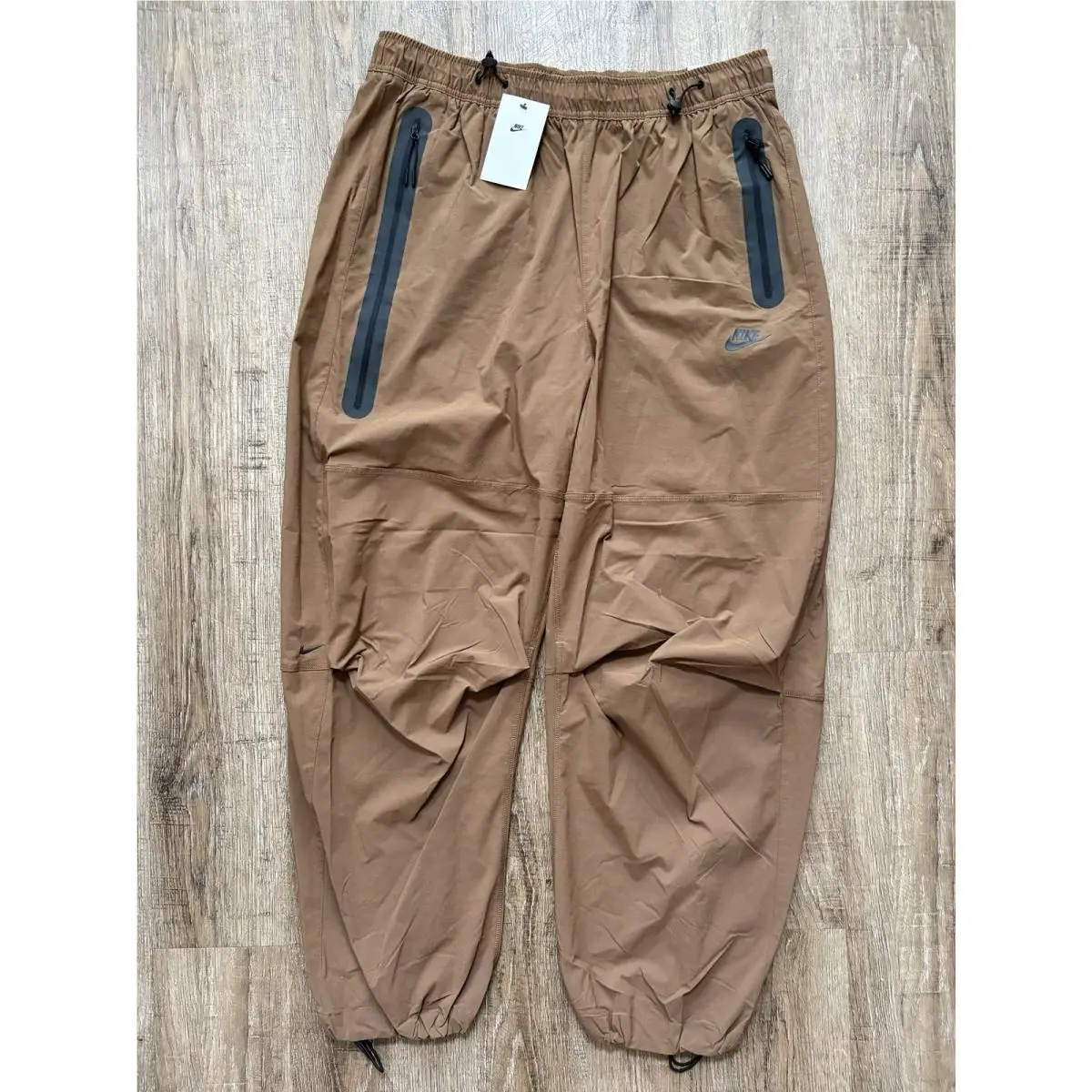 Nike Tech Woven Oversized Pants Brown Men’s Sz Large HM7158-235