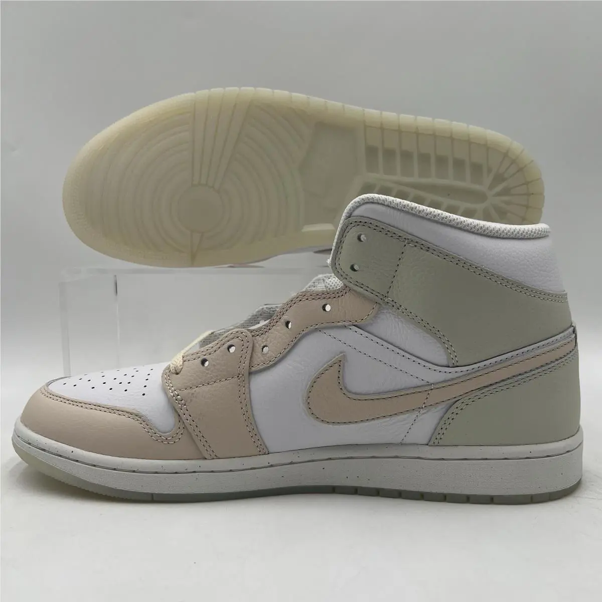 Nike shoes - Nike Air Jordan 1 - Air - HJ6654-100 - White 2