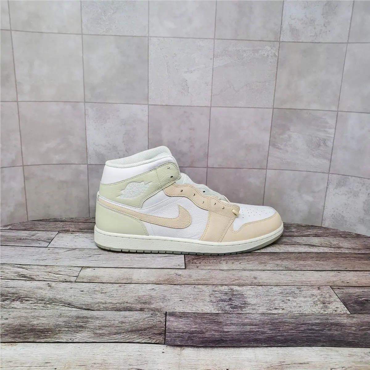 Nike shoes - Air Jordan 1 Mid SE - HJ6654-100 - Beige 2