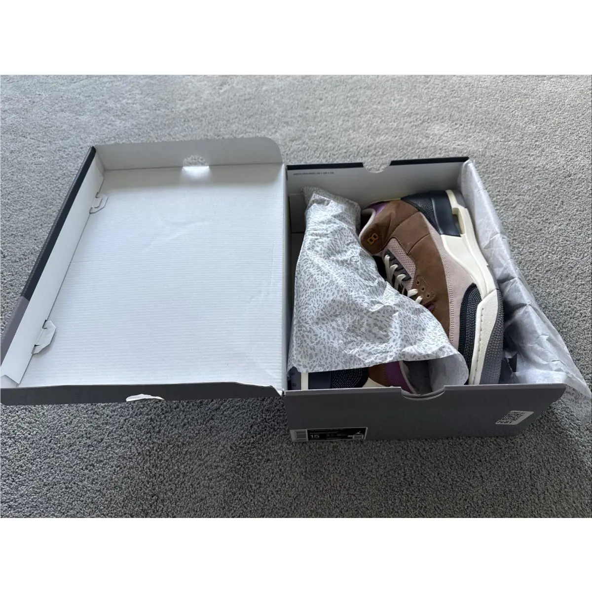 Nike shoes - Jordan 3 - Brown 10