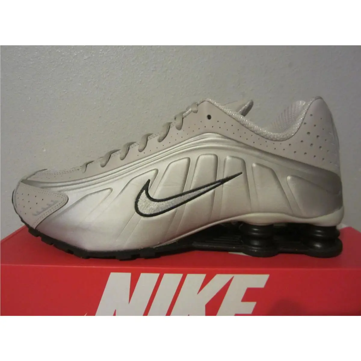 Nike shoes - Nike Shox R4 - Shox - College Grey/Black (UPC: 198480694458) 3