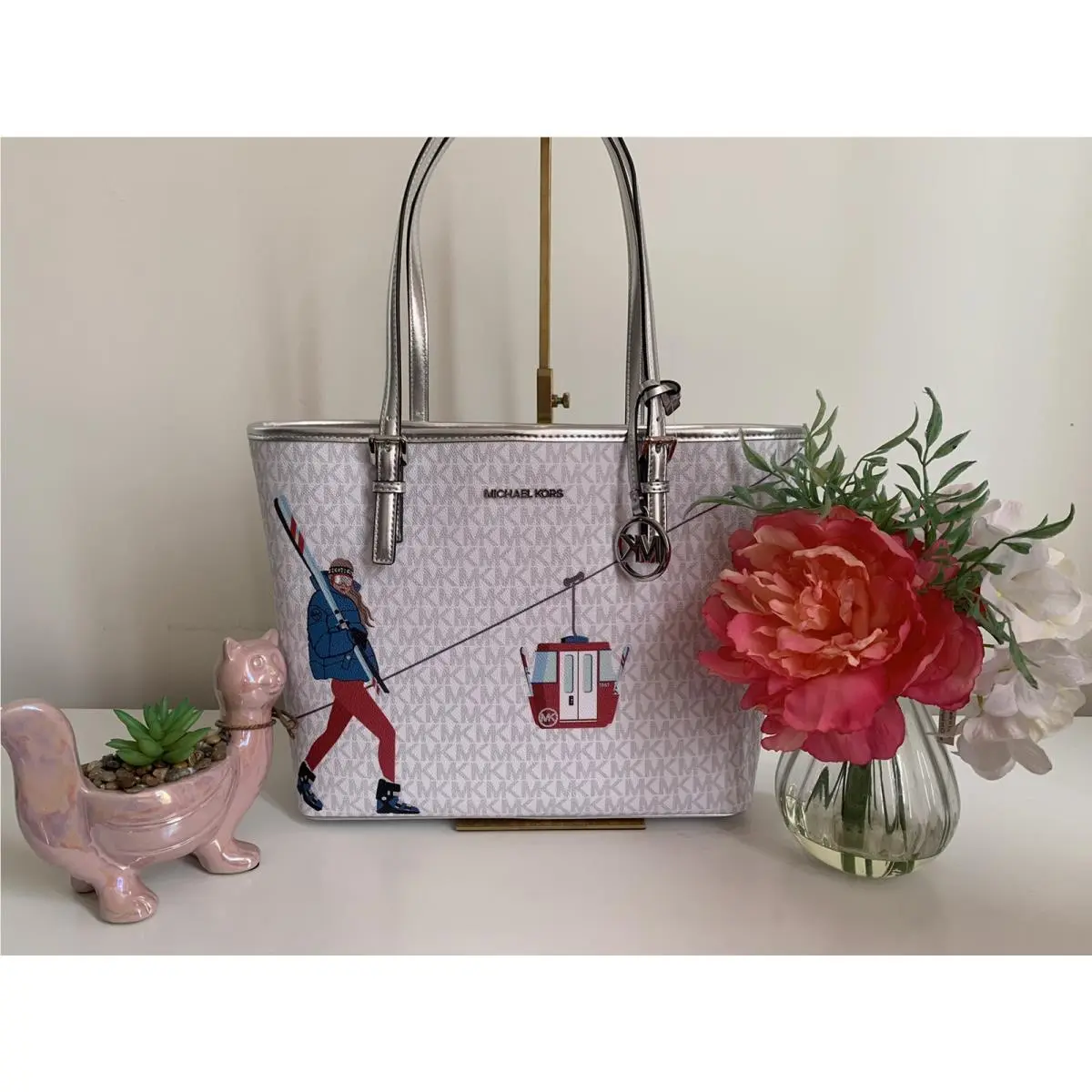 Michael Kors Jet Set Medium Carryall Tote MK Signature Graphic Logo Stripe