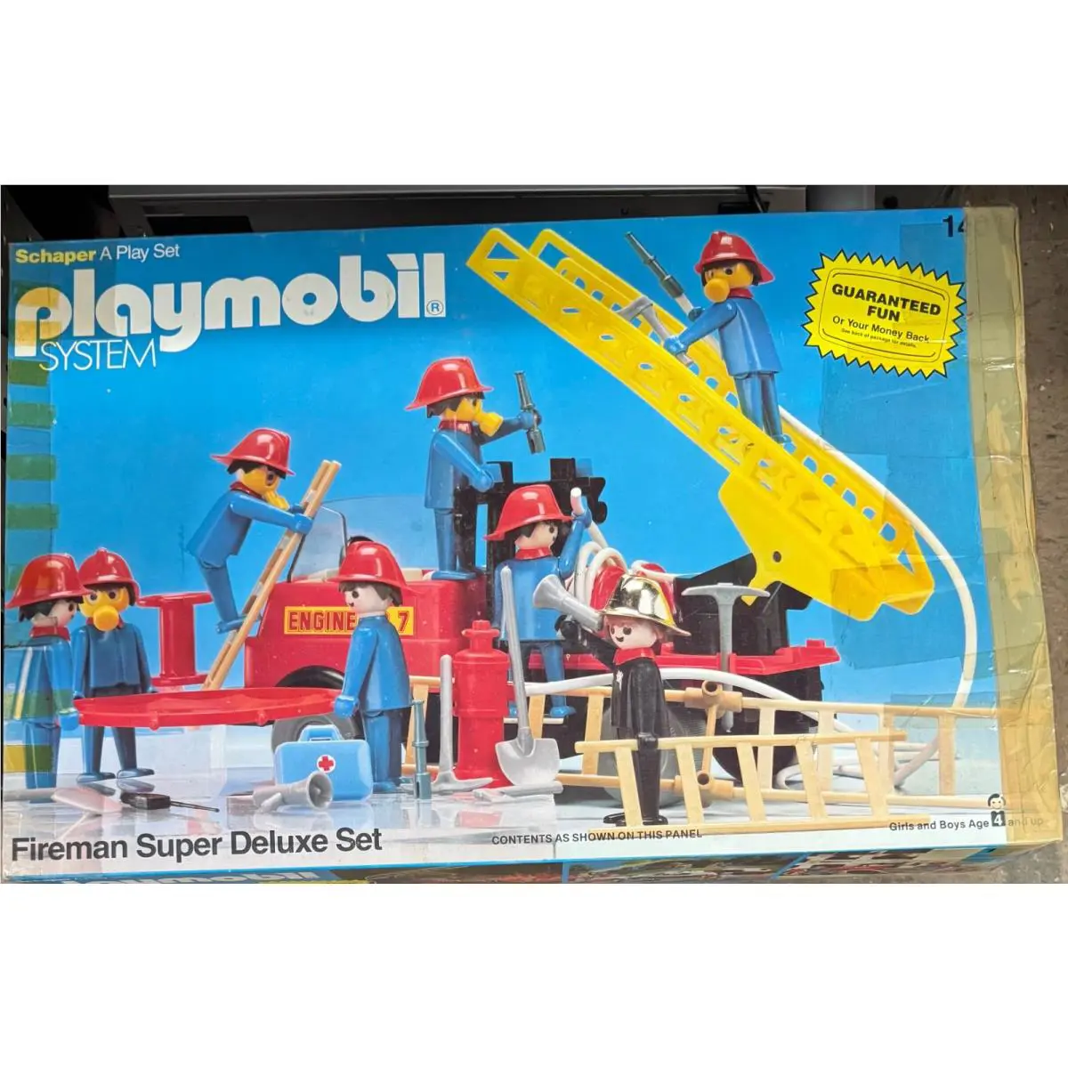 1980 Playmobil Set 1404 Fireman Super Deluxe Playset Firetruck Firemen