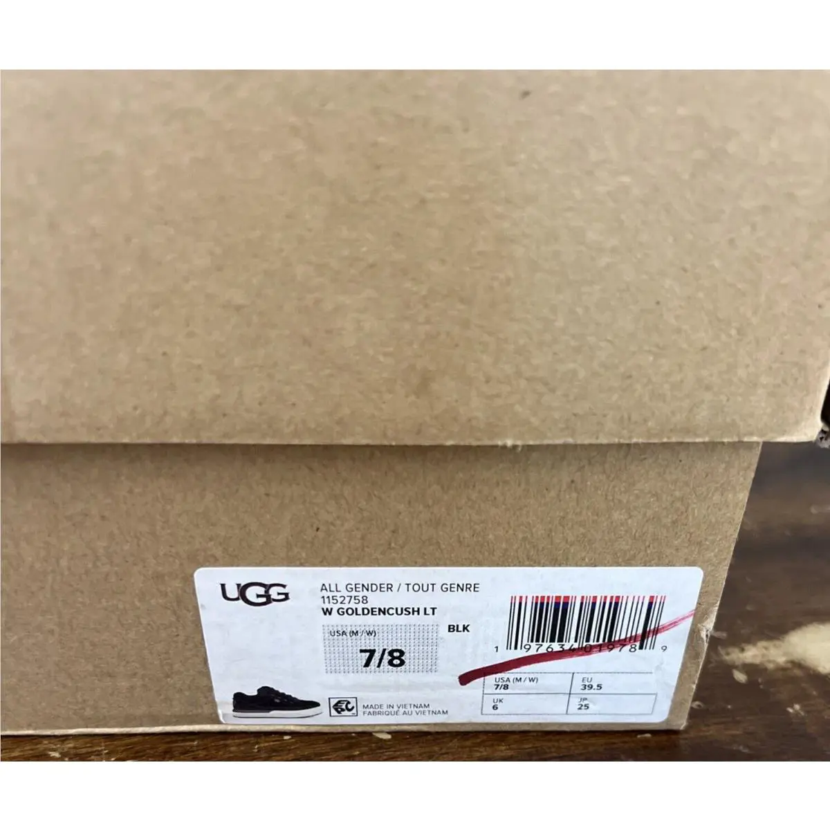 UGG shoes  - Black 2