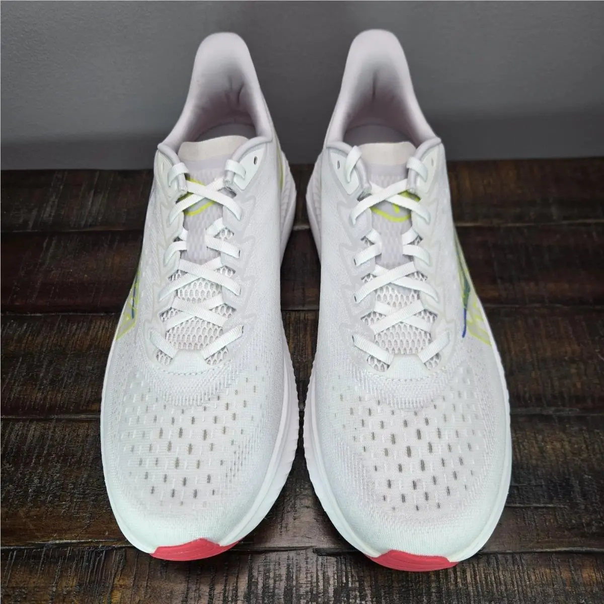 Hoka shoes - Hoka One One Mach 6 - 1155119 FCT - White 0