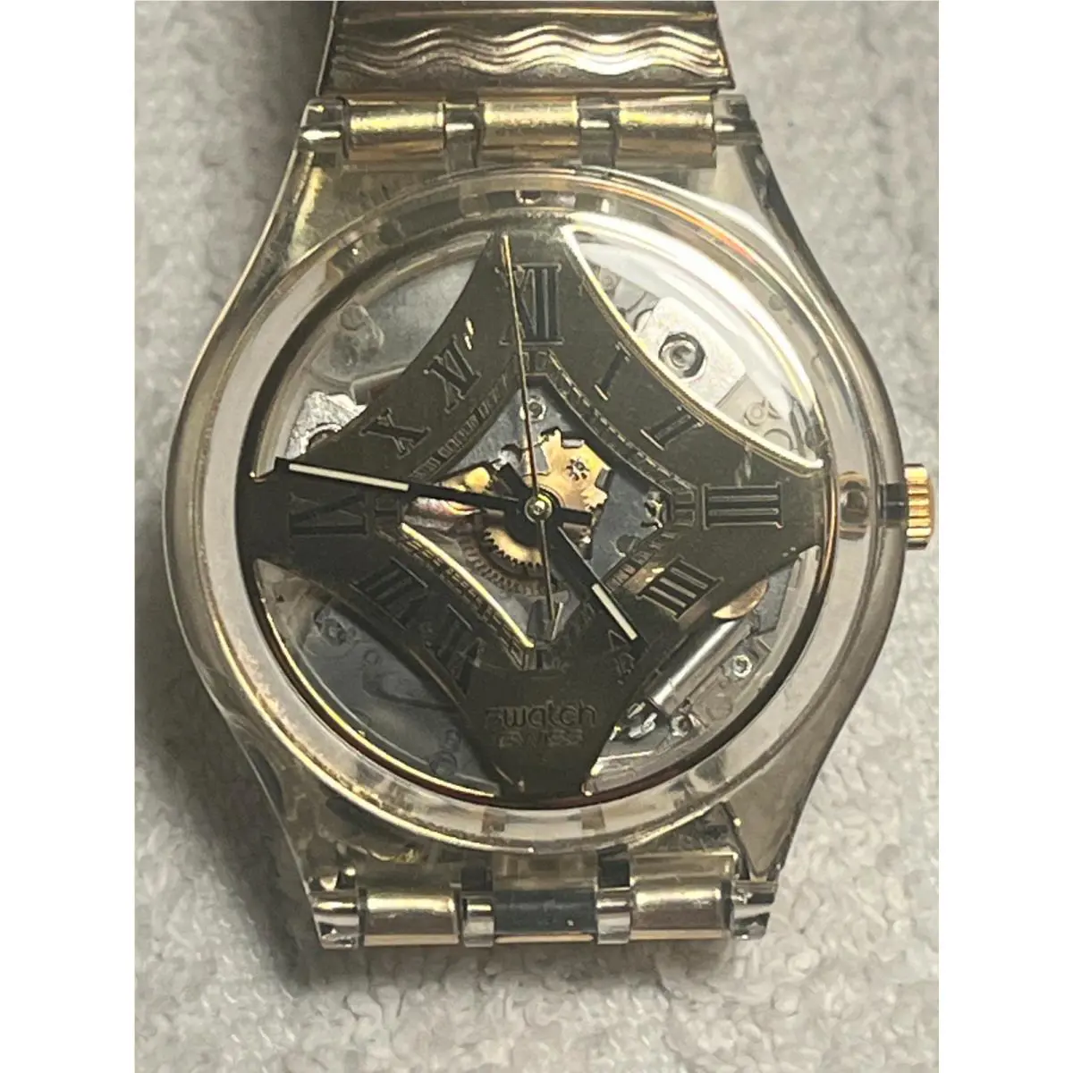 Vintage Rare 1993 GK160 White Onyx Swatch Watch 34mm Gents