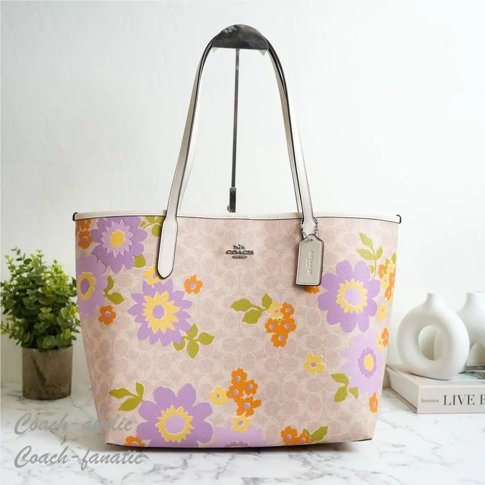 Coach CBG71 City Tote Bag In Signature Canvas with Floral Print