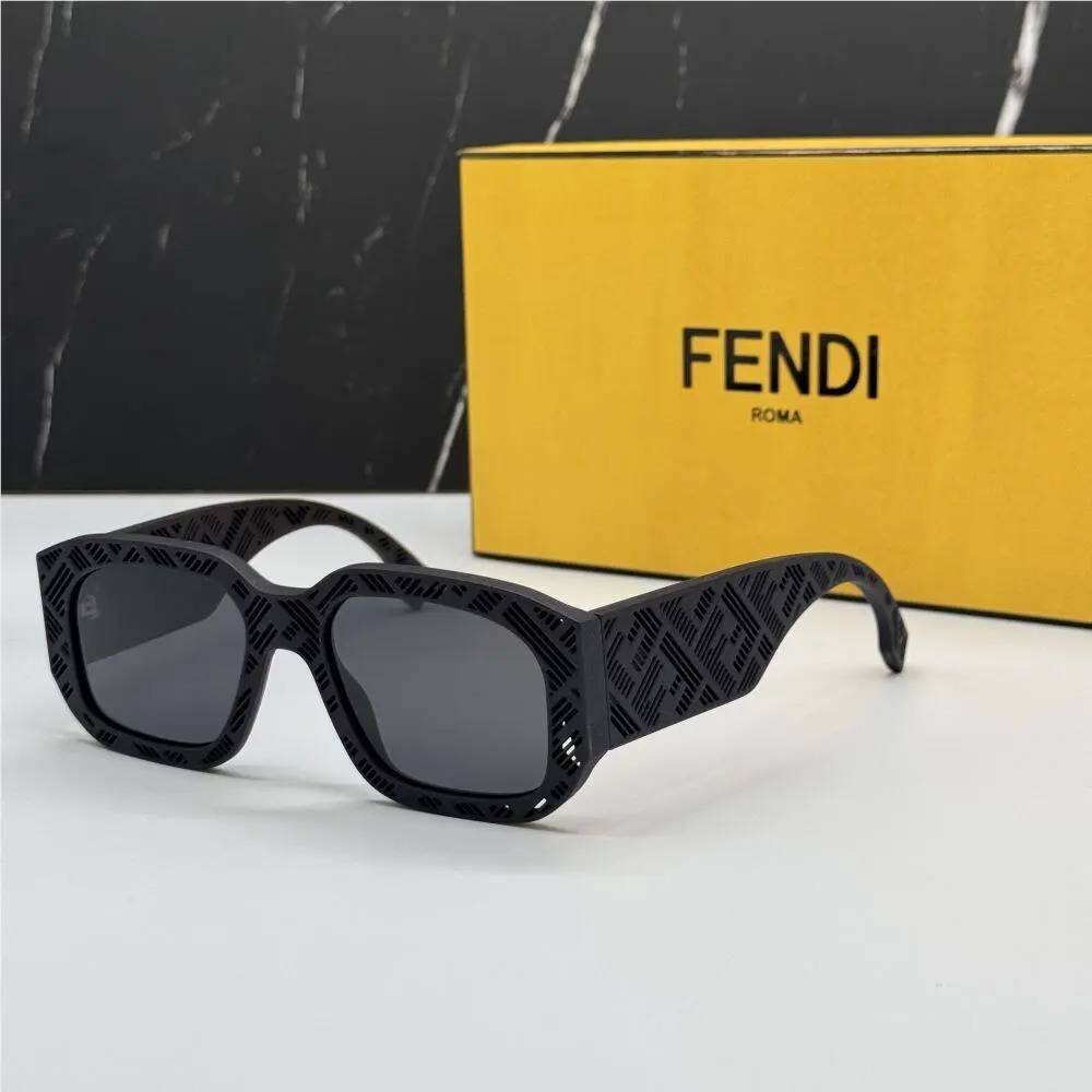 FE40113I 02A Fendi Sunglasses Matte Black Unisex Eyewear Fendi