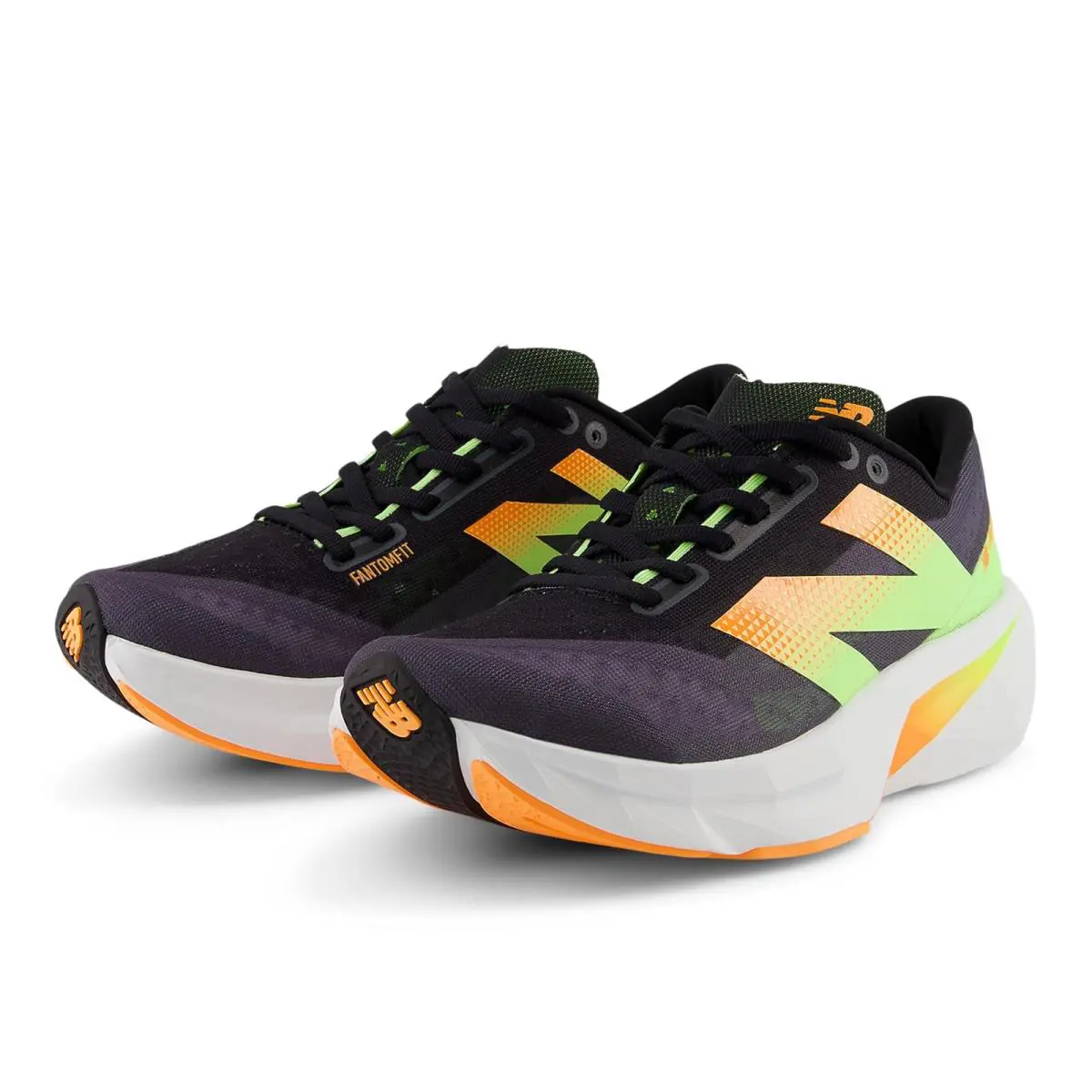Woman`s Sneakers Athletic Shoes New Balance Fuelcell Rebel v4